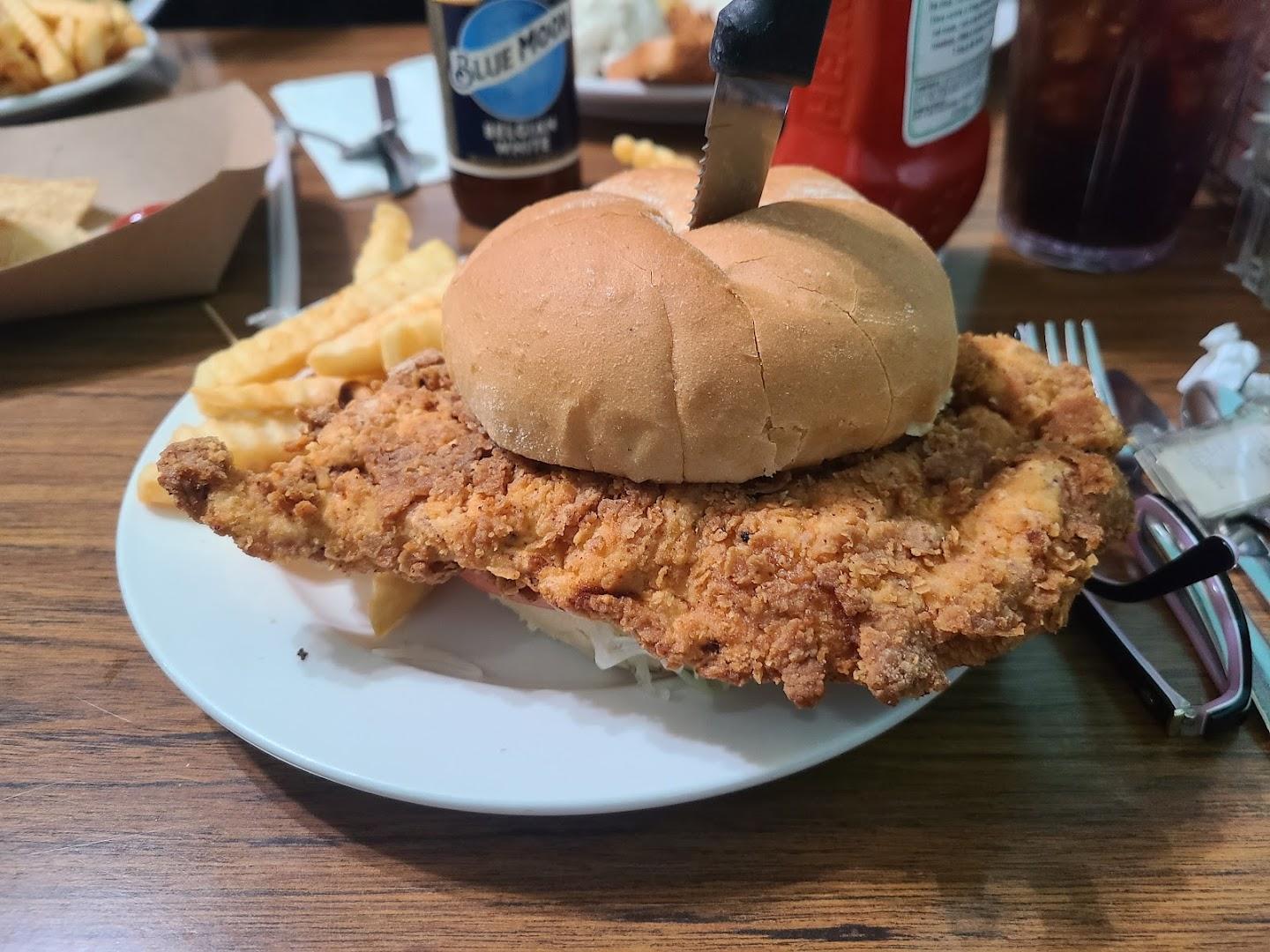 Uncle Louie's Diner
