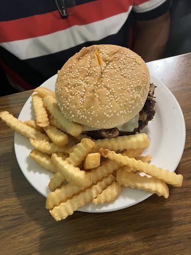 Uncle Louie's Diner